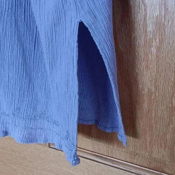 Christopher and Banks crinkle cotton 3/4 length sleeve crochet trim top L - Picture 5 of 7